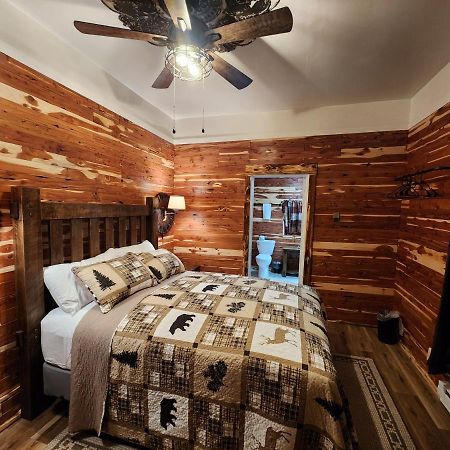 Log Cabin Inn Eureka Springs Zewnętrze zdjęcie