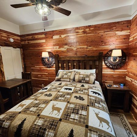 Log Cabin Inn Eureka Springs Zewnętrze zdjęcie