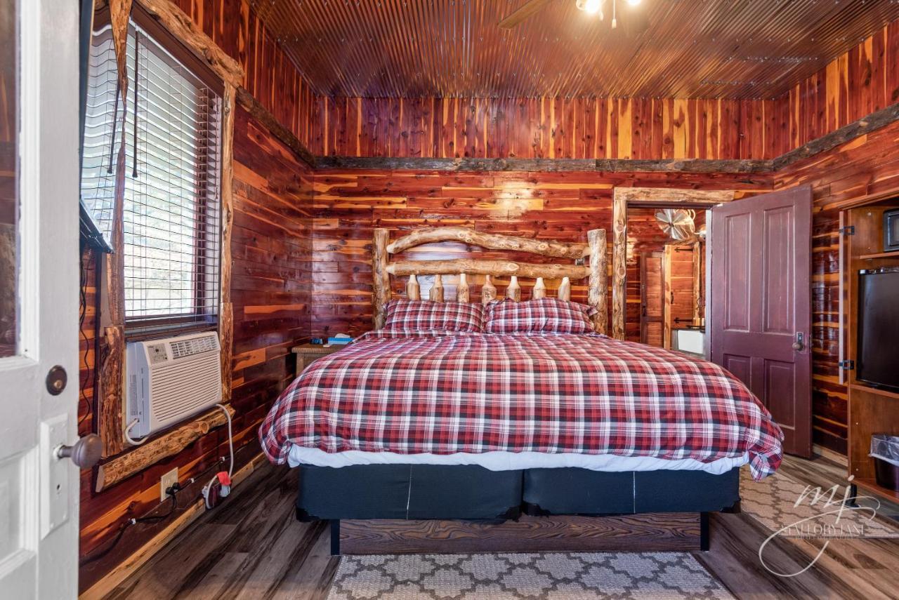 Log Cabin Inn Eureka Springs Zewnętrze zdjęcie