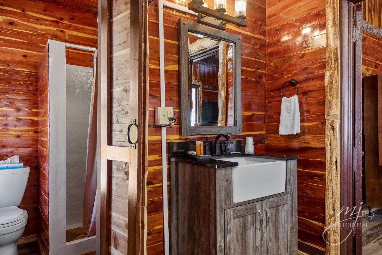 Log Cabin Inn Eureka Springs Zewnętrze zdjęcie