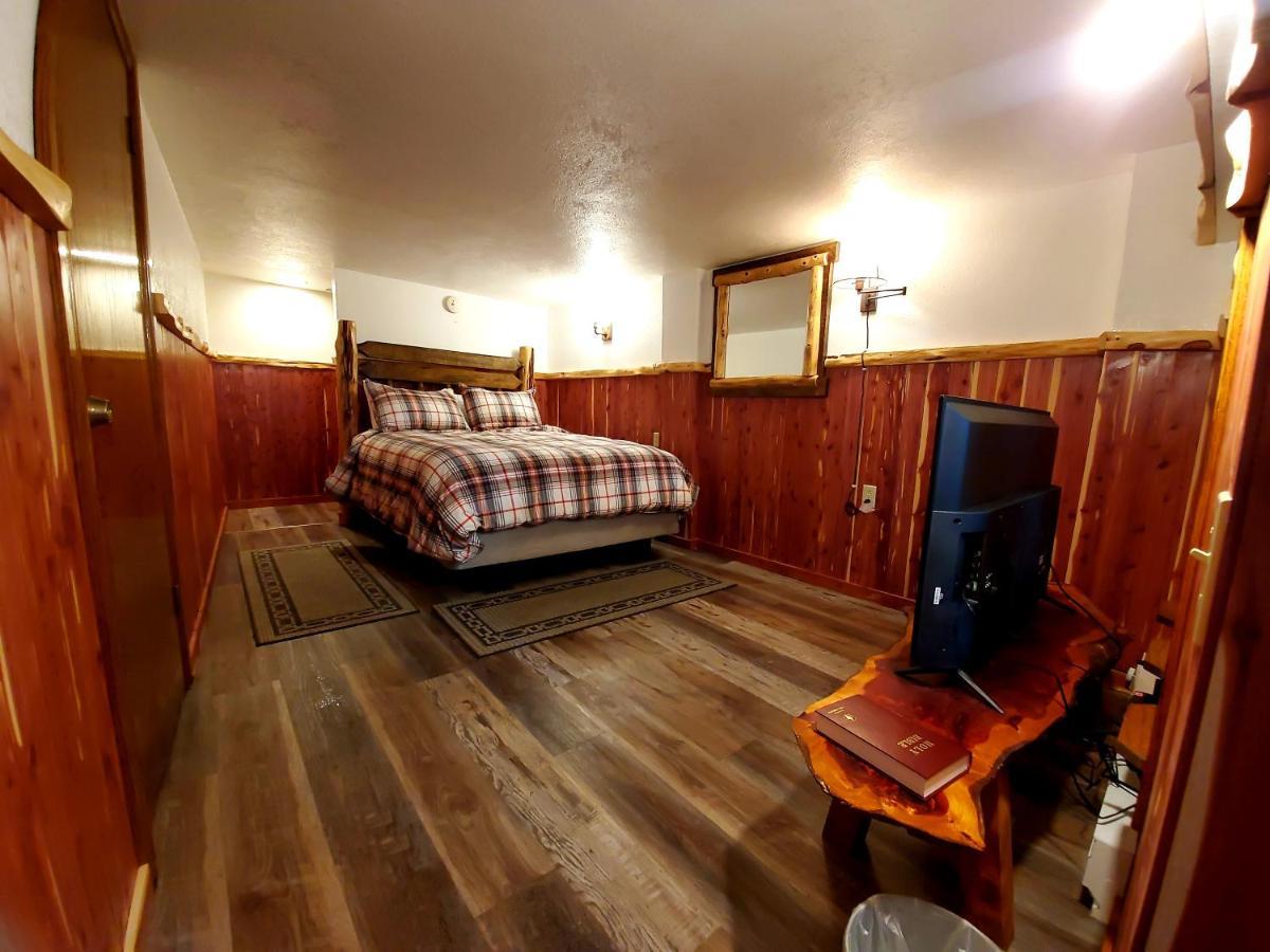 Log Cabin Inn Eureka Springs Zewnętrze zdjęcie